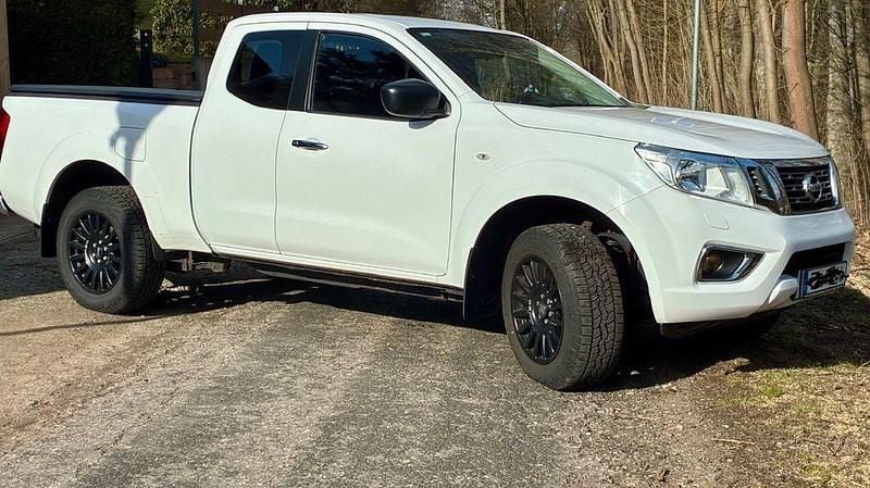 Gebraucht Nissan Navara 163 PS (119 kW) 2018 Weiß Abholung