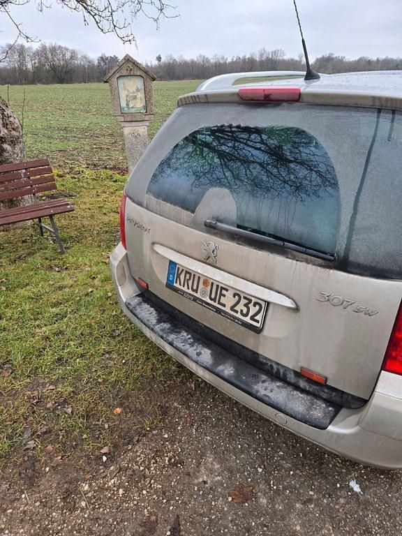 Beige Gebraucht 2006 Peugeot 307 Premium Kombi | 1.390 € (Guter Preis) - Bild 1/4