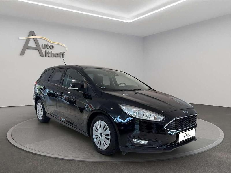 Schwarz Gebraucht 2017 Ford Focus Kombi | 7.999 € (Guter Preis) - Bild 1/4