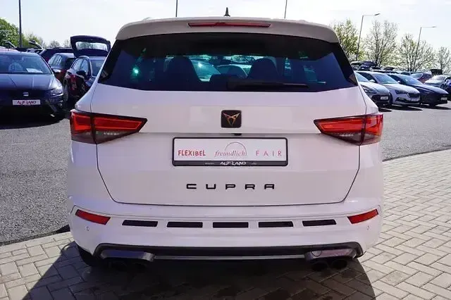 Używany Cupra Ateca VZ 300 KM (220 kW) 2023 Biały SUV