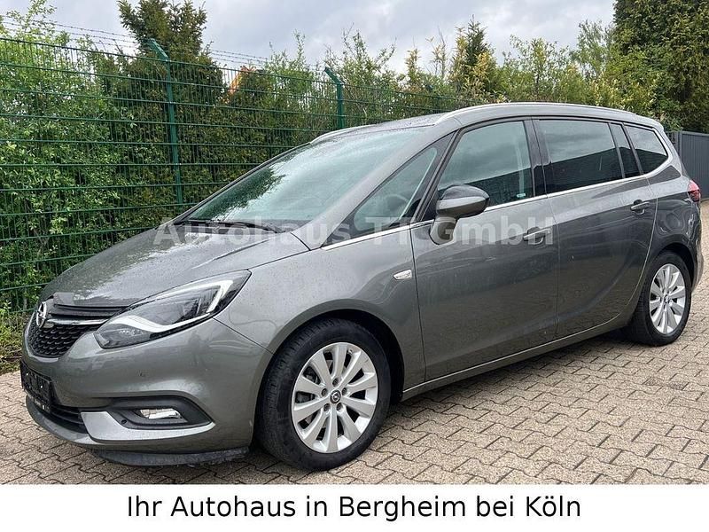 Gebraucht Opel Zafira Innovation 140 PS (102 kW) 2017 Grau Van / Kleinbus