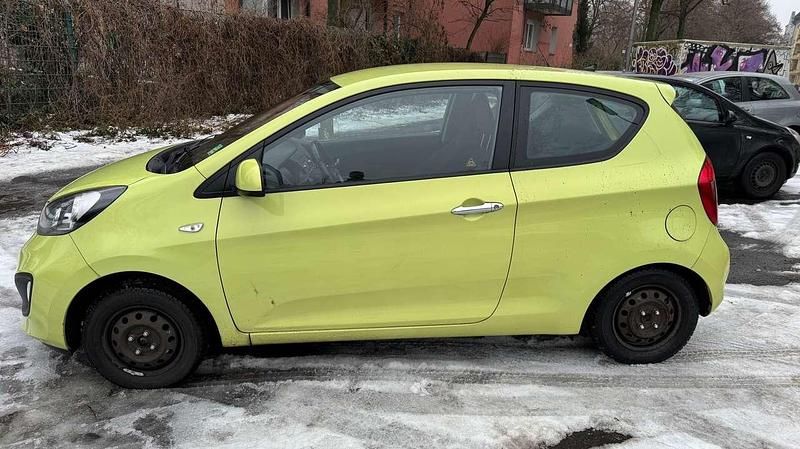 Gebraucht Kia Picanto FIFA World Cup Edition 69 PS (50 kW) 2014 Grün Kleinwagen