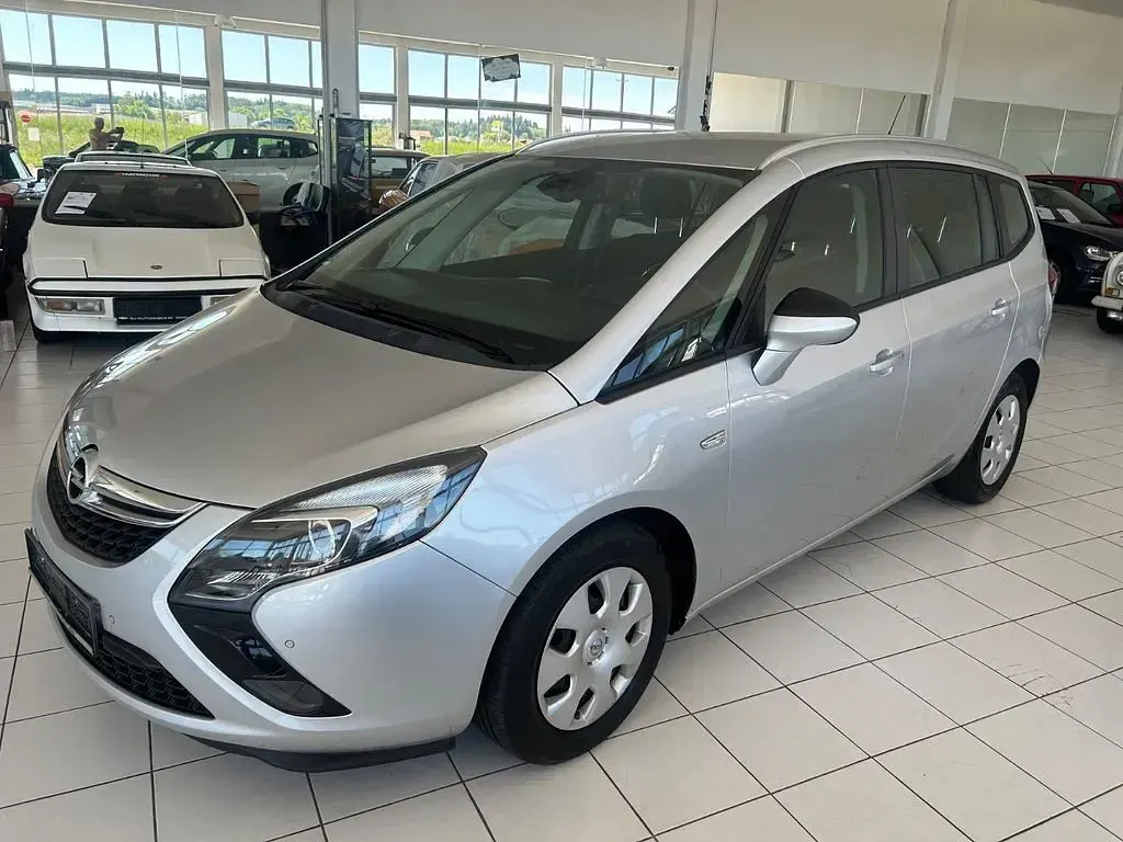 Gebraucht Opel Zafira Tourer Edition 140 PS (102 kW) 2012 Silber Van / Kleinbus
