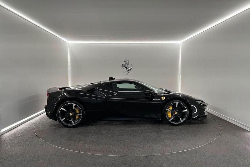 Gebraucht Ferrari SF90 2022 Schwarz