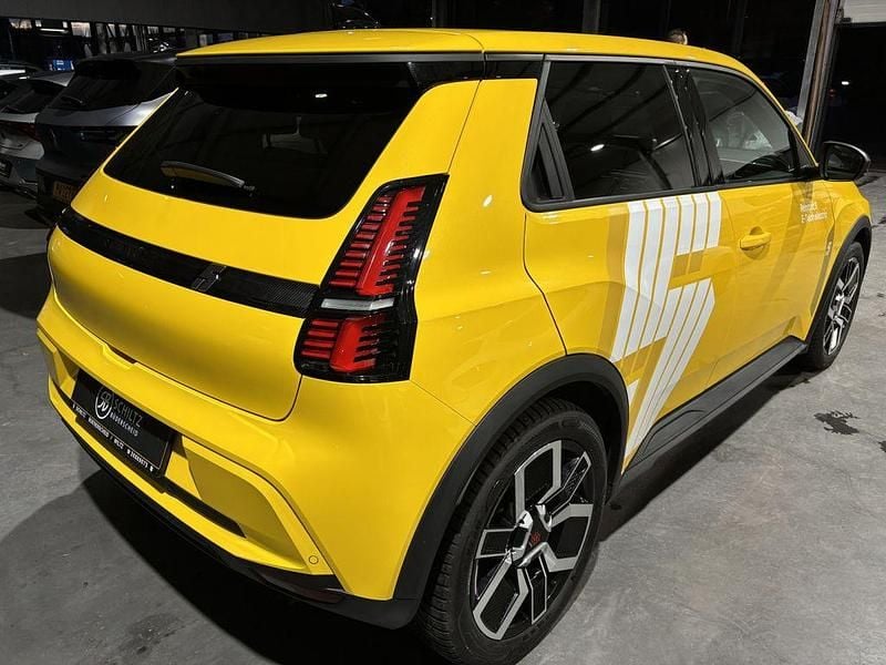 Gebraucht Renault 5 E-Tech Techno 110 kW (150 PS) 2025 Gelb Limousine