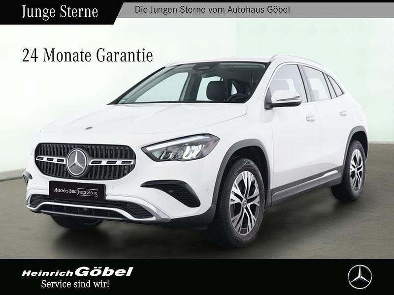 Weiß Gebraucht 2025 Mercedes GLA200 Progressive SUV | 39.990 € (Guter Preis) - Bild 1/4