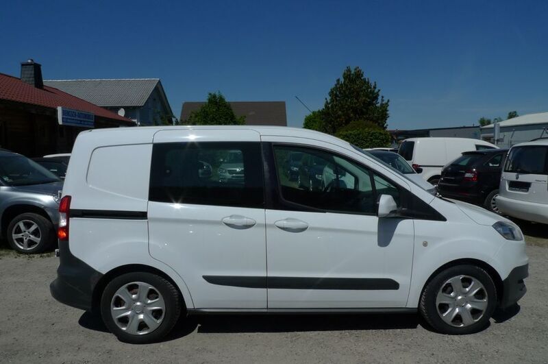 Gebraucht Ford Transit Trend 95 PS (69 kW) 2017 Weiß Kombi