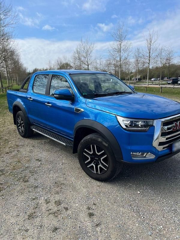 Gebraucht JAC JS8 204 PS (150 kW) 2024 Blau SUV