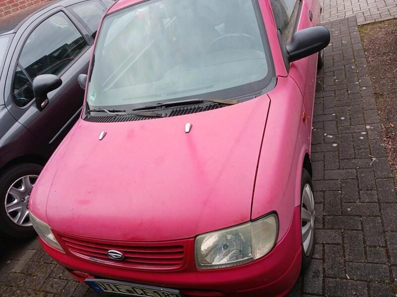 Rot Gebraucht 2002 Daihatsu Cuore Kleinwagen | 200 € - Bild 1/4