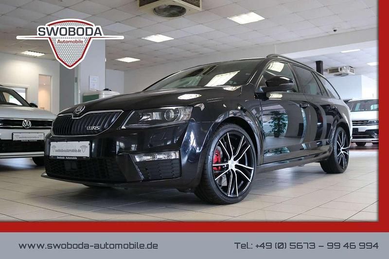 Schwarz Gebraucht 2016 Skoda Octavia RS Kombi | 12.590 € (Guter Preis) - Bild 1/2