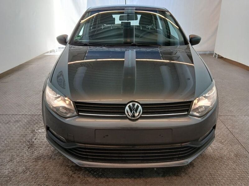 Gebraucht VW Polo Comfortline 90 PS (66 kW) 2017 Grau Limousine