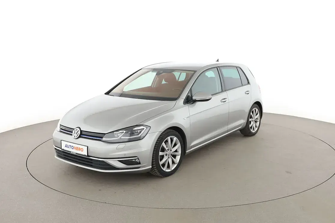 Gebraucht VW Golf VII Highline 2018 Limousine