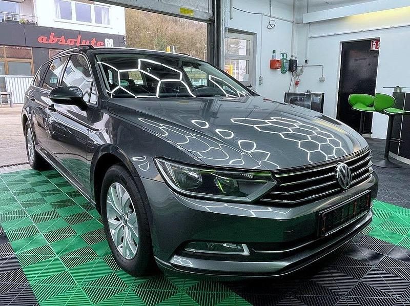 Gebraucht VW Passat 150 PS (110 kW) 2016 Grau Limousine