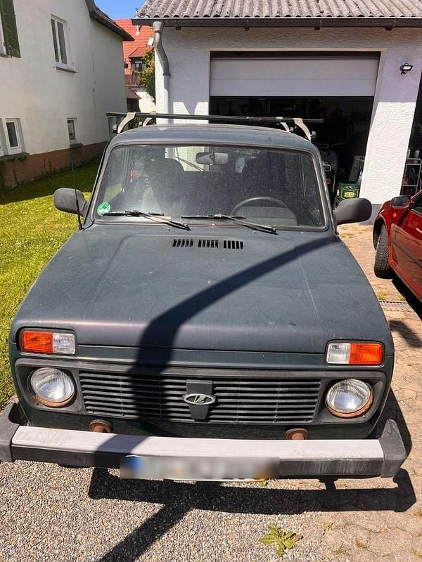 Gebraucht 2011 Lada niva SUV | 4.300 € (Superpreis) - Bild 1/4