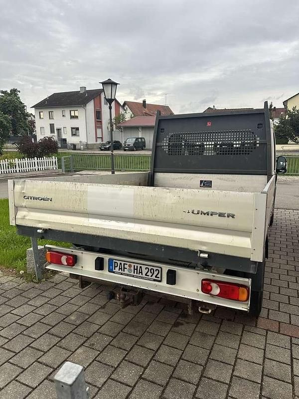 Weiß Gebraucht 2015 Citroën Jumper Van / Kleinbus | 10.500 € (Fairer Preis) - Bild 1/4