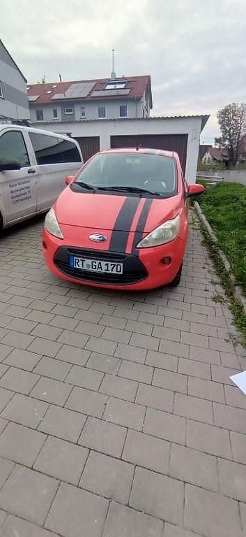 Rot Gebraucht 2009 Ford Ka Trend Kleinwagen | 1.900 € (Guter Preis) - Bild 1/4