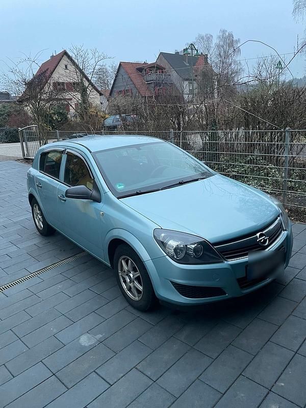 Gebraucht Opel Astra 105 PS (77 kW) 2009 Blau Kleinwagen