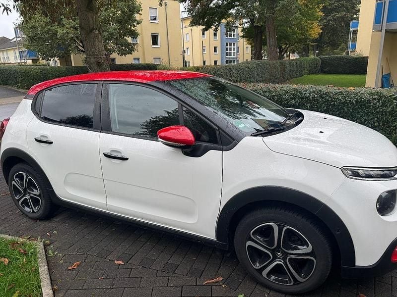 Weiß Gebraucht 2019 Citroën C3 PureTech Kleinwagen | 9.450 € (Fairer Preis) - Bild 1/4