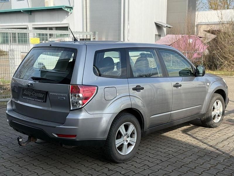 Gebraucht Subaru Forester 147 PS (108 kW) 2009 Silber SUV
