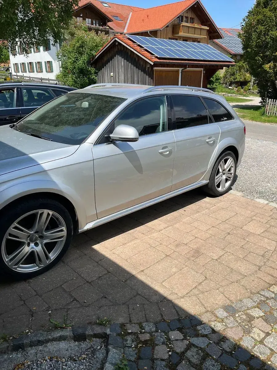 Gebraucht Audi A4 Allroad 177 PS (130 kW) 2012 Silber Kombi