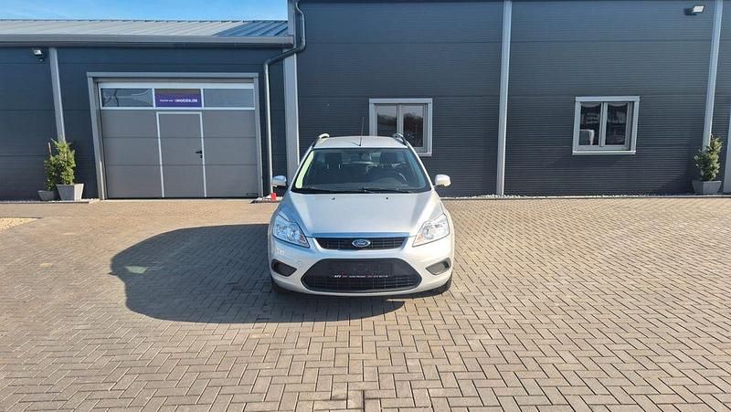 Usata Ford Focus 101 CV (74 kW) 2010 Argento Berlina