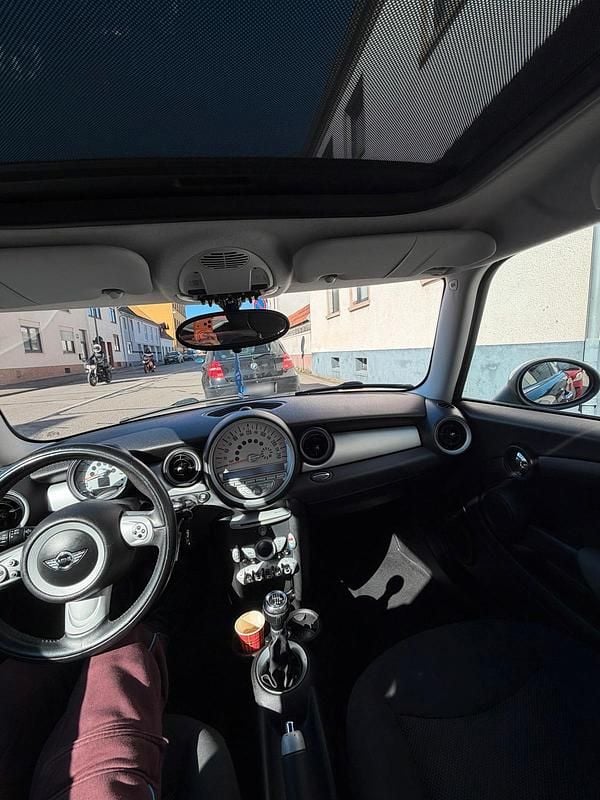 Gebraucht Mini Cooper 120 PS (88 kW) 2007 Schwarz Kleinwagen