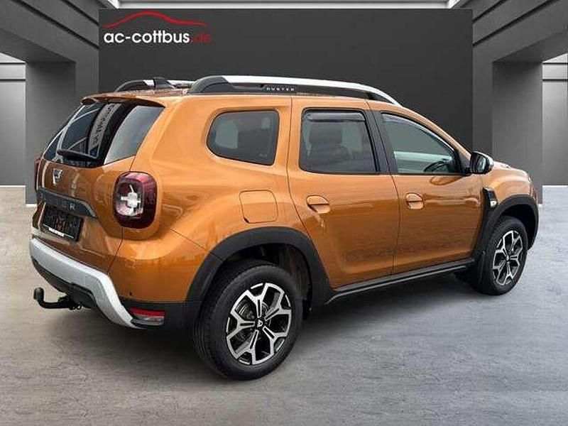 Gebraucht Dacia Duster Prestige 131 PS (96 kW) 2020 Orange SUV