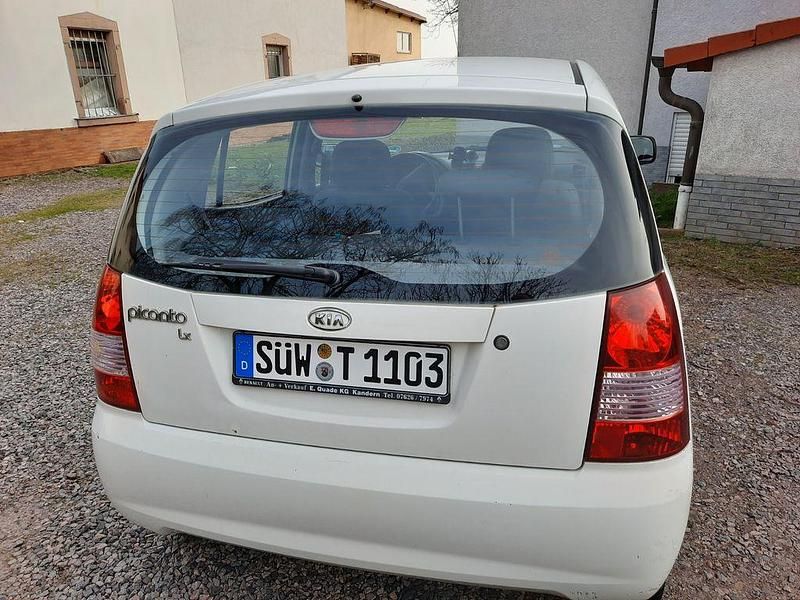 Gebraucht Kia Picanto 65 PS (47 kW) 2004 Weiß Kleinwagen