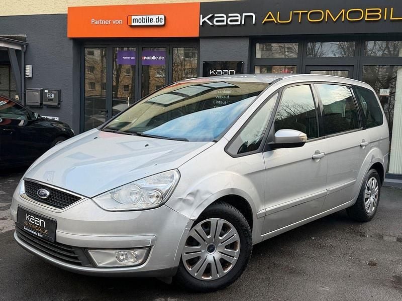 Gebraucht Ford Galaxy Trend 140 PS (102 kW) 2008 Silber Van / Kleinbus