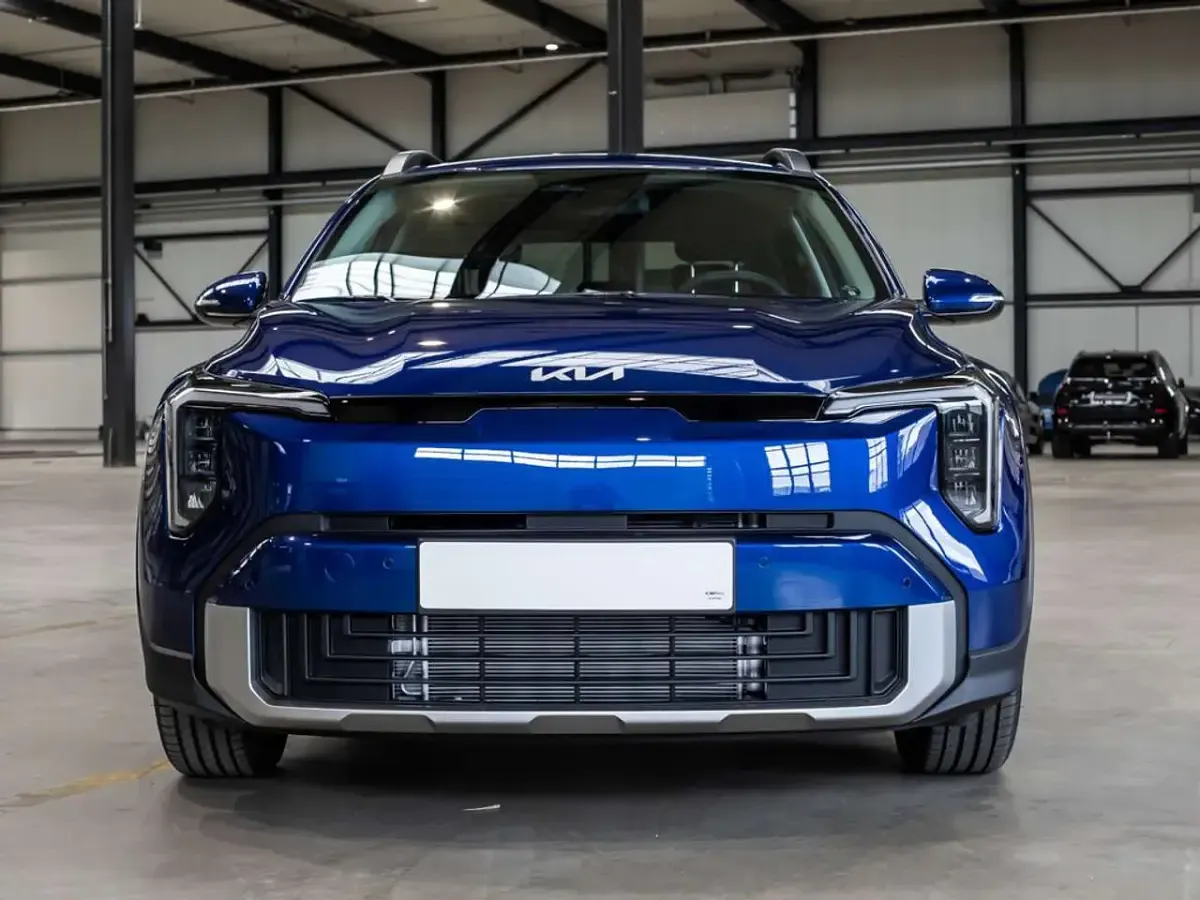 Neu Kia Stonic Vision 101 PS (74 kW) 2026 Yachtblau SUV