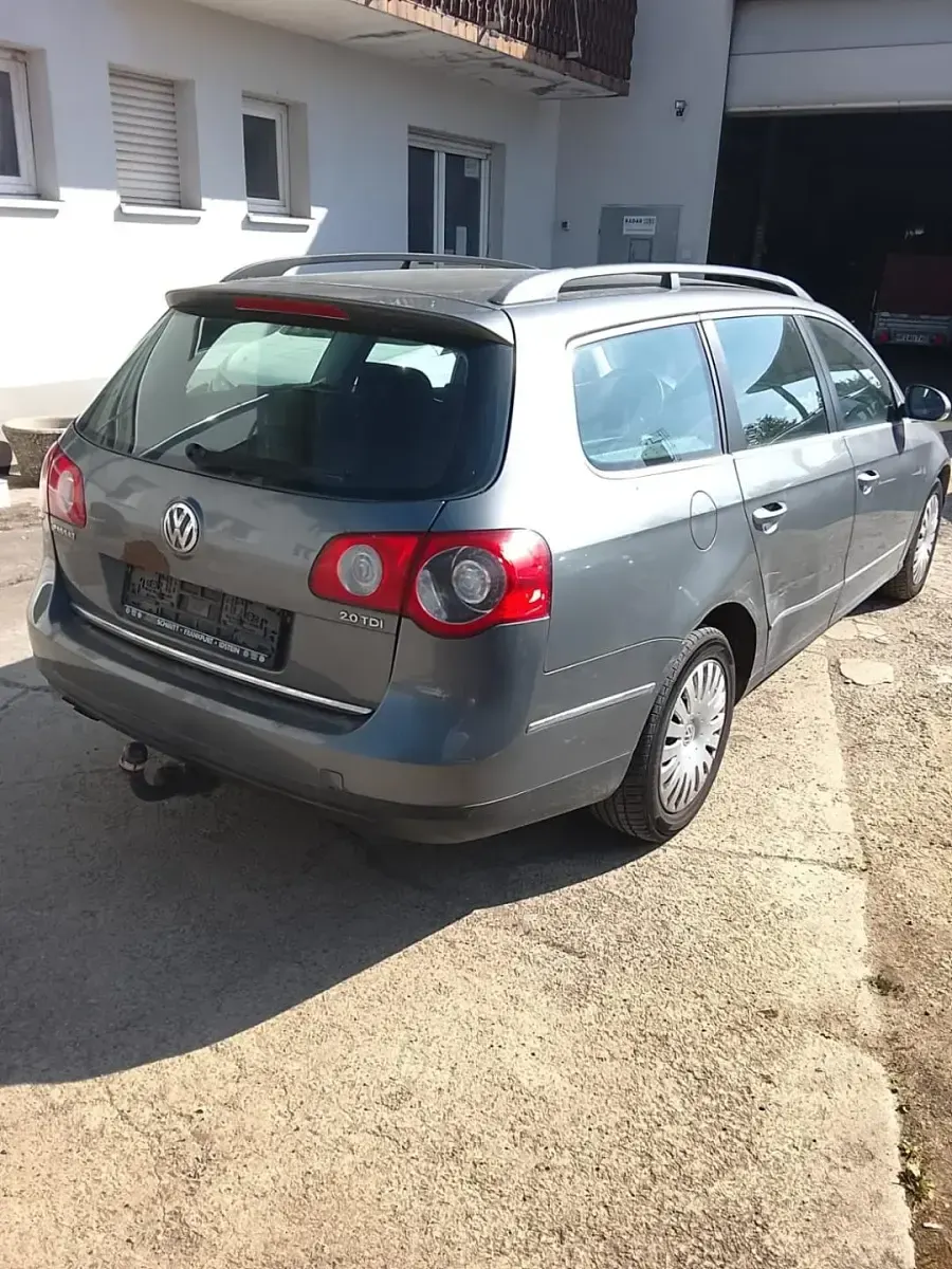 Używany VW Passat 140 KM (102 kW) 2006 Szary Kombi