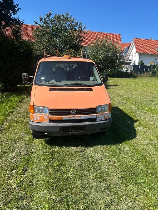 Orange Gebraucht 1993 VW T4 Van | 2.000 € - Bild 1/4