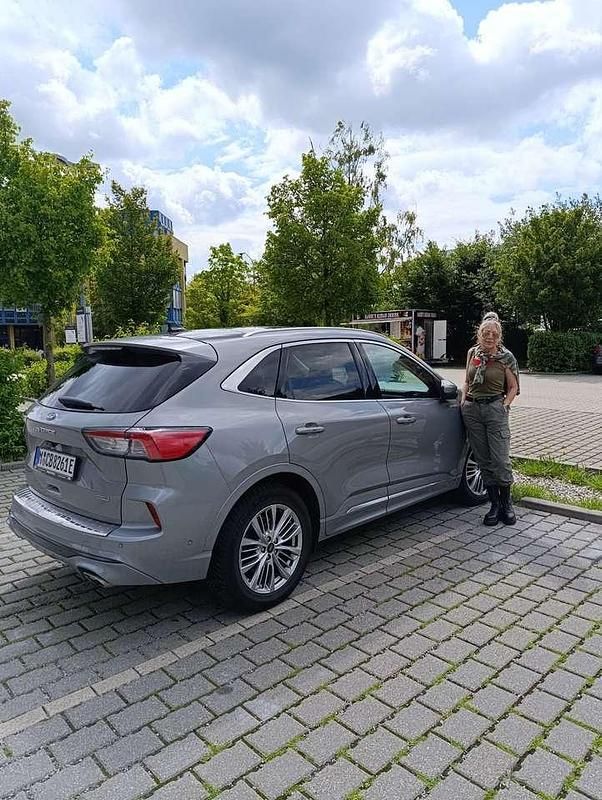Gebraucht Ford Kuga Vignale 152 PS (111 kW) 2022 SUV