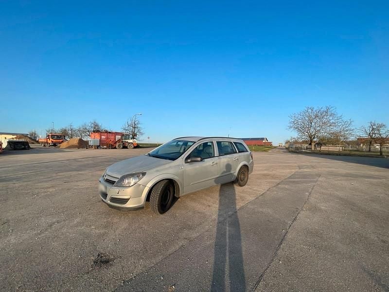 Gebraucht Opel Astra 80 PS (58 kW) 2005 Kombi