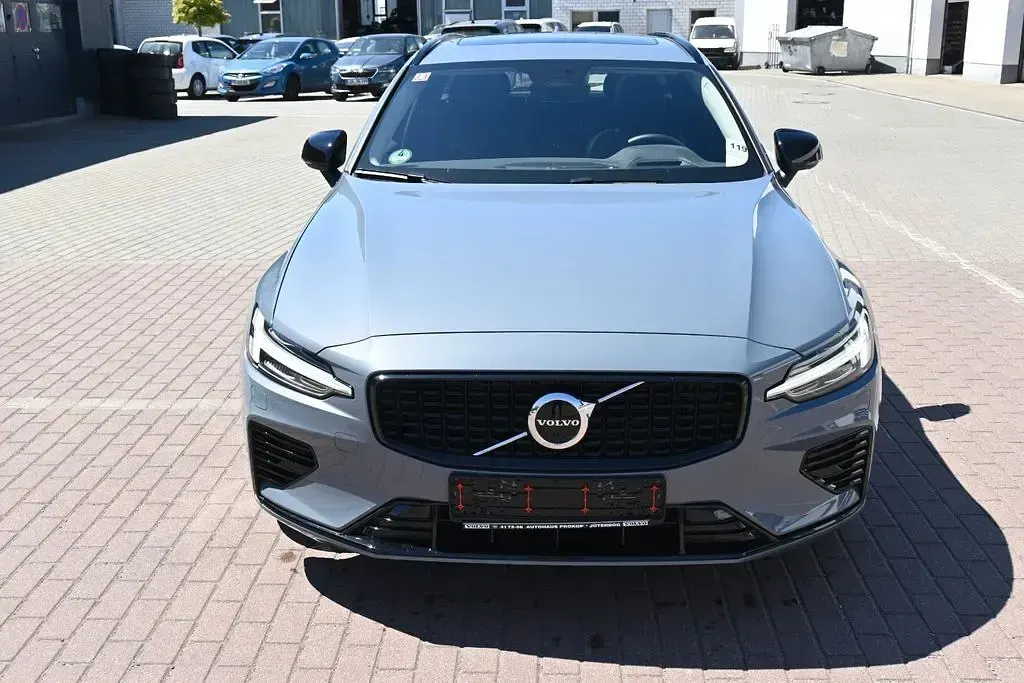 Gebraucht Volvo V60 Ultimate 455 PS (334 kW) 2023 Grau Kombi