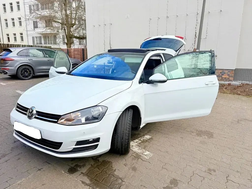 Gebraucht VW Golf VII Comfortline 86 PS (63 kW) 2014 Weiß Limousine