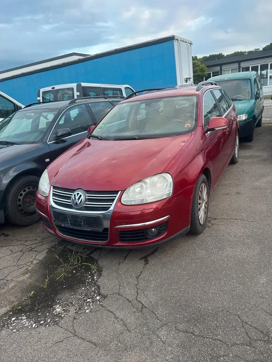 Gebraucht VW Passat 105 PS (77 kW) 2008 Rot Kombi