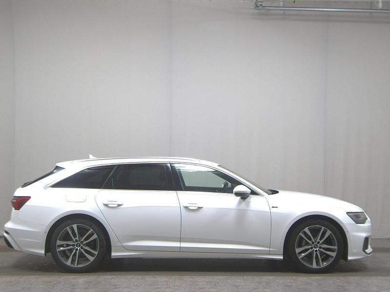 Schwarz Gebraucht 2021 Audi A6 S-Line Kombi | 27.380 € (Guter Preis) - Bild 1/4