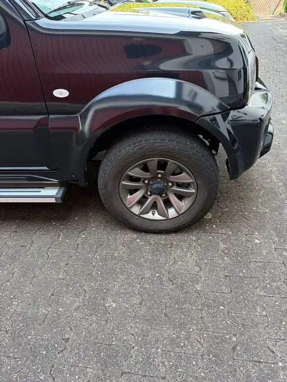 Gebraucht Suzuki Jimny Style 84 PS (61 kW) 2018 Schwarz SUV