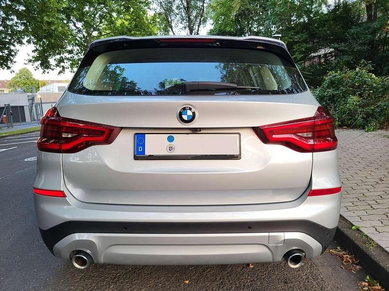 Gebraucht BMW X3 184 PS (135 kW) 2018 Silber SUV