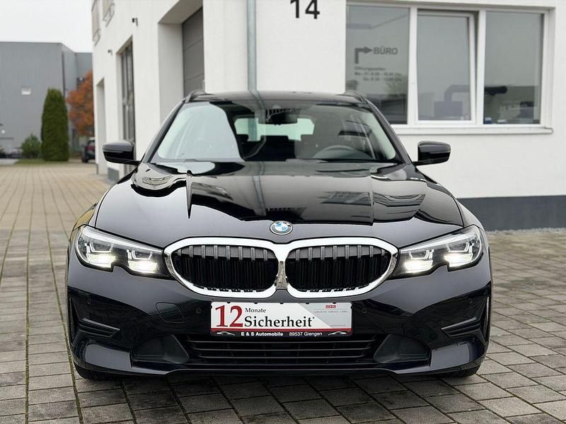Gebraucht BMW 320 Advantage 190 PS (139 kW) 2021 Schwarz Kombi