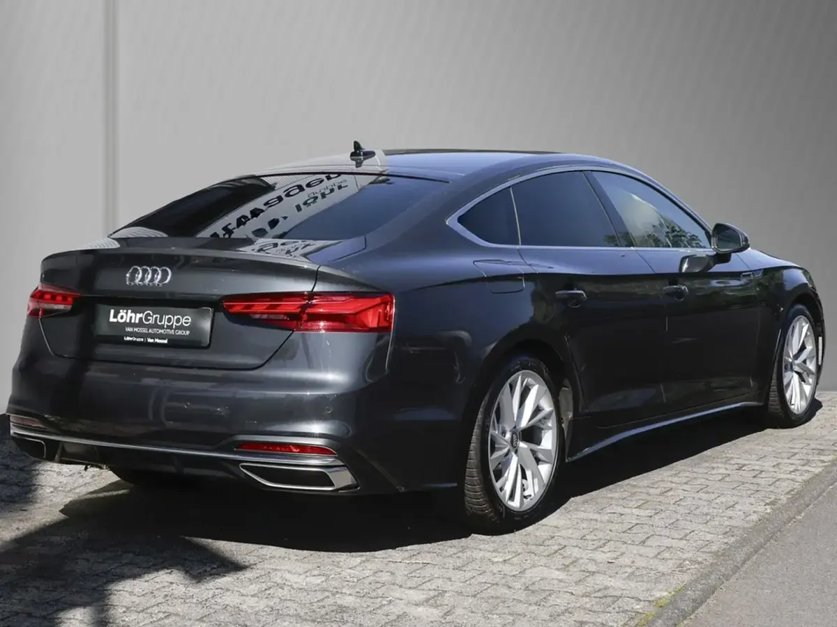Gebraucht Audi A5 Sportback Advanced Plus 136 PS (100 kW) 2020 Grau Kleinwagen