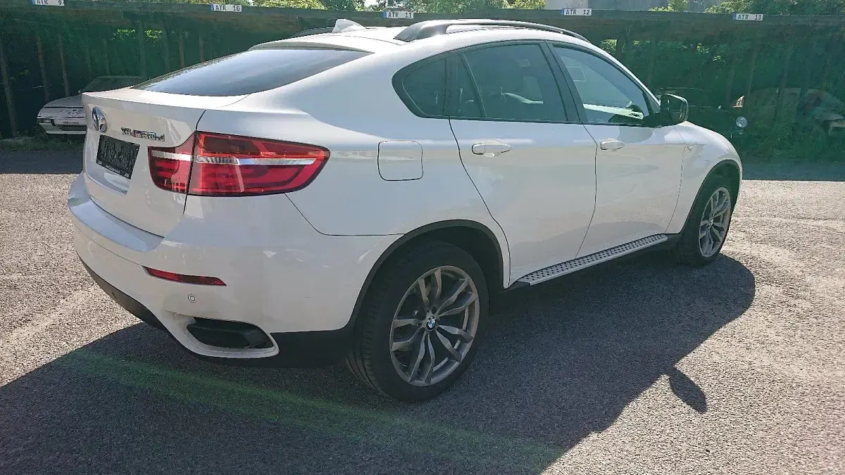 Gebraucht BMW X6 M50 380 PS (279 kW) 2013 Weiß SUV