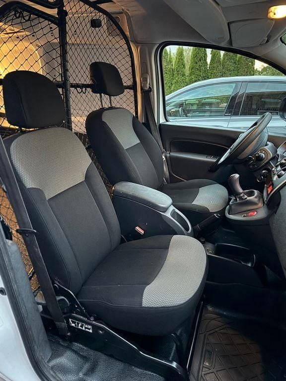 Gebraucht Renault Kangoo Experience 90 PS (66 kW) 2017 Weiß Van / Kleinbus