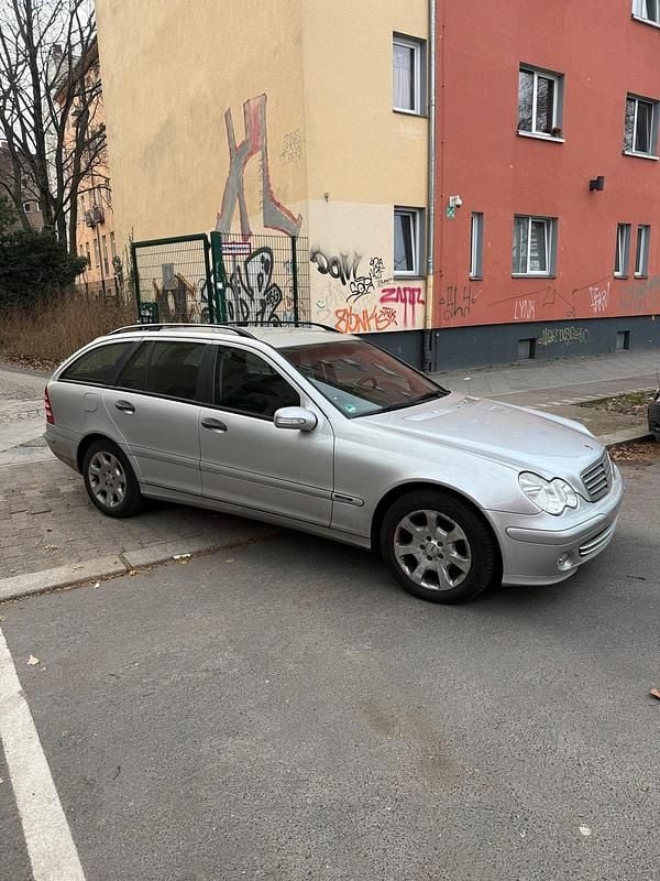 Gebraucht Mercedes C200 Classic 122 PS (89 kW) 2005 Kombi