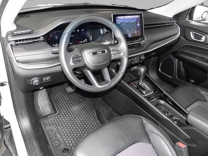 Gebraucht Jeep Compass Altitude 131 PS (96 kW) 2024 Weiß SUV