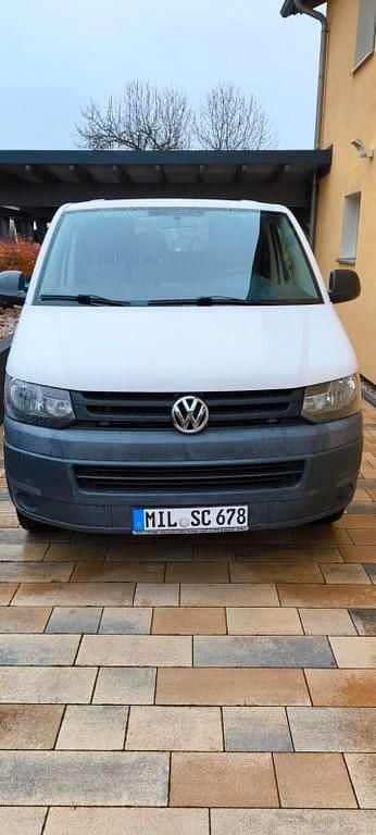 Weiß Gebraucht 2013 VW T5 Van | 9.550 € (Guter Preis) - Bild 1/4