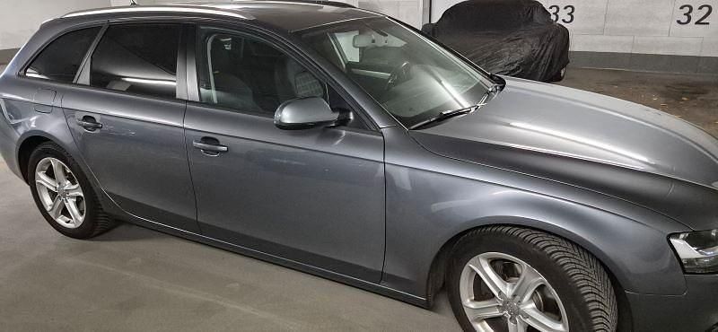Używany Audi A4 190 KM (139 kW) 2015 Szary Kombi