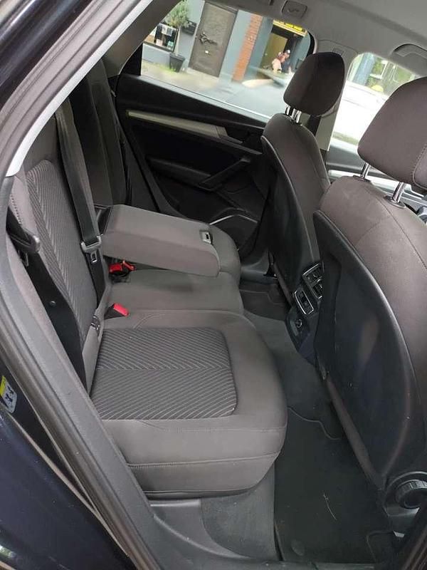 Blau Gebraucht 2017 Audi Q5 Basis SUV | 25.500 € (Teuer) - Bild 1/4