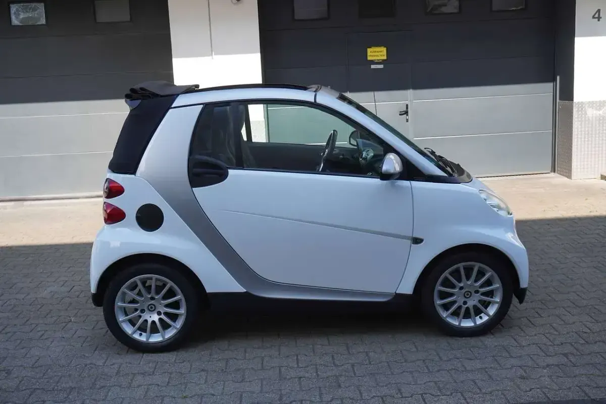 Gebraucht Smart ForTwo Cabrio Pure 45 PS (33 kW) 2008 Silberschwarz Cabrio